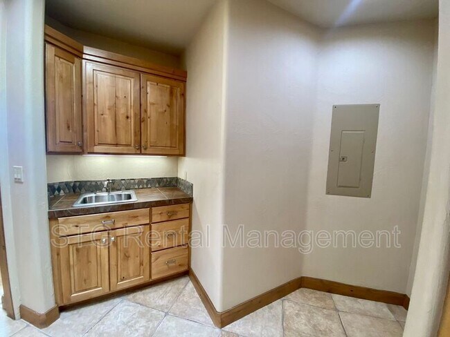 Building Photo - 2336 2336 W Entrada Trail