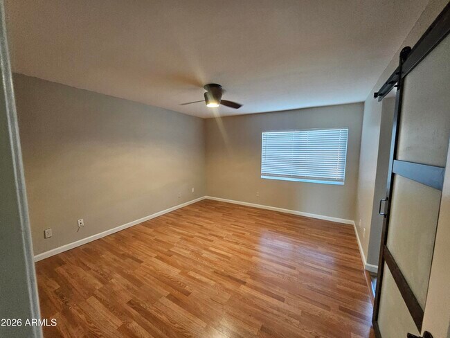 Building Photo - 1320 W Pecos Ave