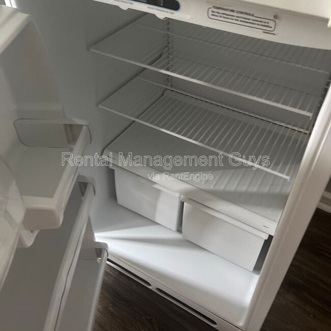 Building Photo - 1015 N Humboldt Ave