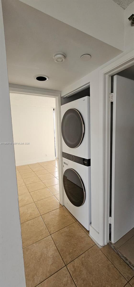 Building Photo - 3300 NE 192 St