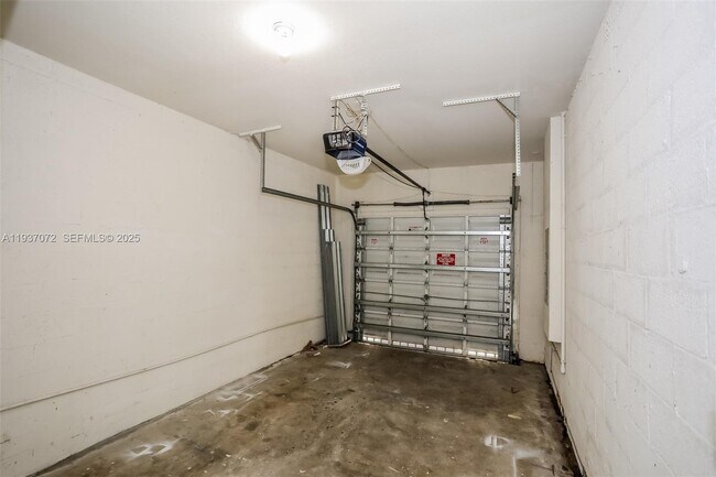 Building Photo - 24521 SW 110th Ave