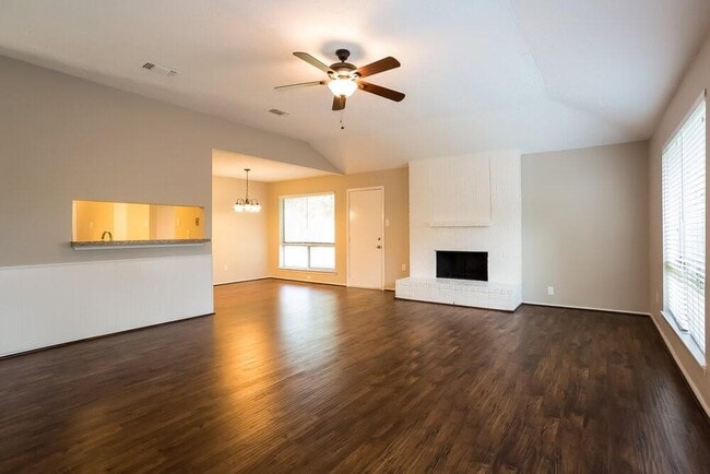 Building Photo - 7311 Skybright Ln