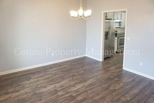 Building Photo - 9343 Cassadine Ct