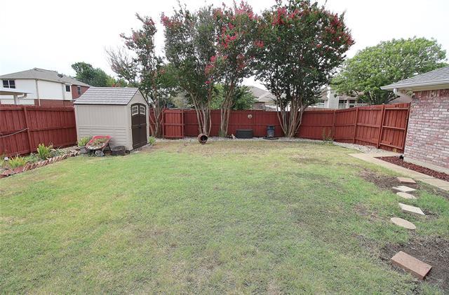 Building Photo - 906 Moore St