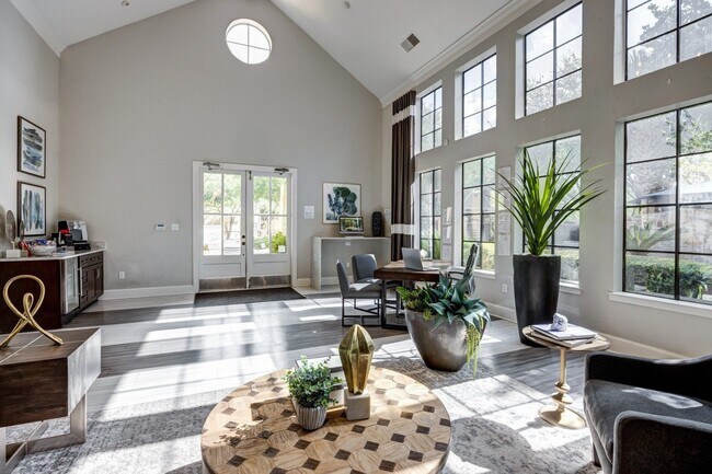 Building Photo - The Quarry Townhomes