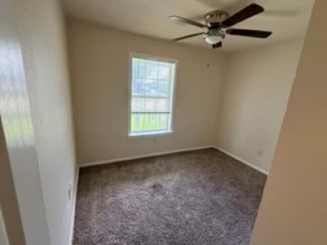 Building Photo - 218 Wilmer Heights Dr