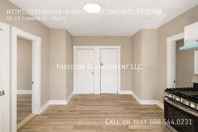 Building Photo - 50 1/2 Common St-Unit 1