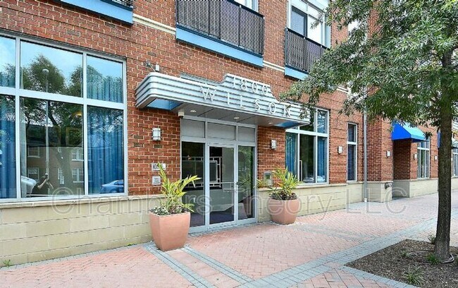 Building Photo - 1800 Wilson Blvd