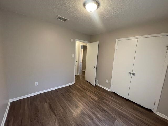 Building Photo - 3955 Stillwood Dr