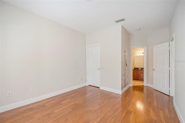 Building Photo - 3611 Conroy Rd