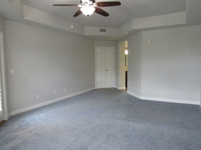 Building Photo - 424 Luna Bella Ln