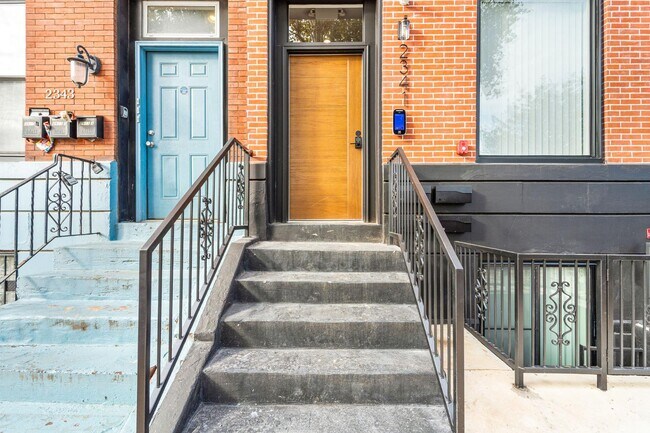 Building Photo - 2341 N College Ave