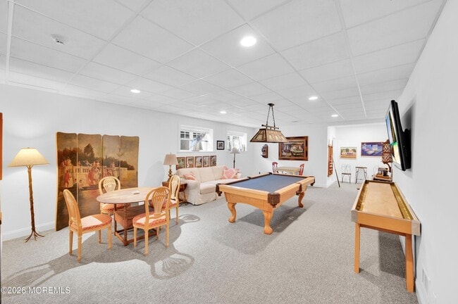 Building Photo - 619 Beacon Blvd