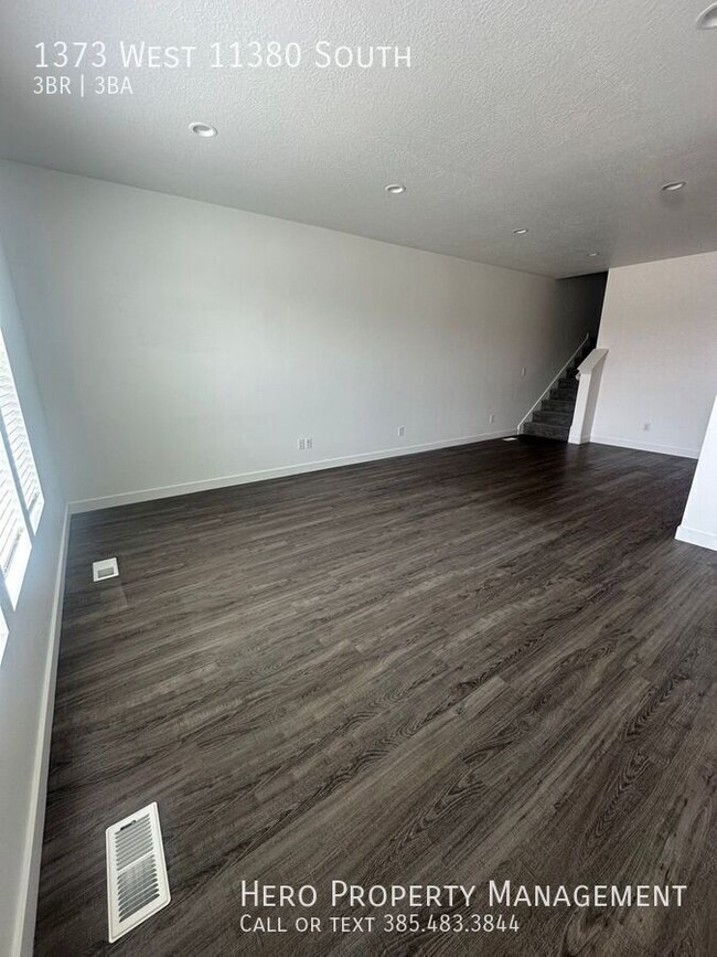 Building Photo - 1373 W 11380 S
