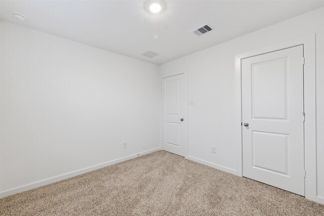 Building Photo - 28142 Meadowlark Sky Dr