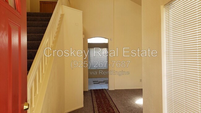 Building Photo - 4717 Knollpark Cir
