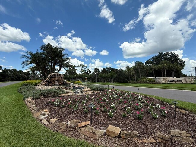 Building Photo - 3323 Cypress Landing Dr