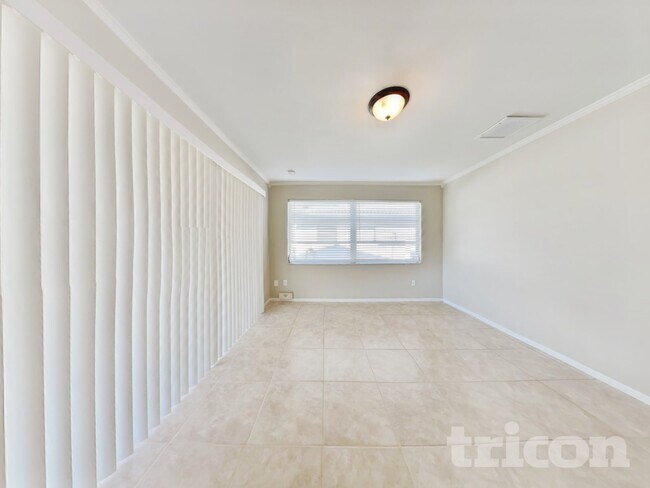 Building Photo - 2166 Timber Lane Clearwater FL