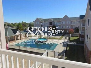 Building Photo - AVAILABLE NOW! 2 Bed/2 Bath Condo at The E...