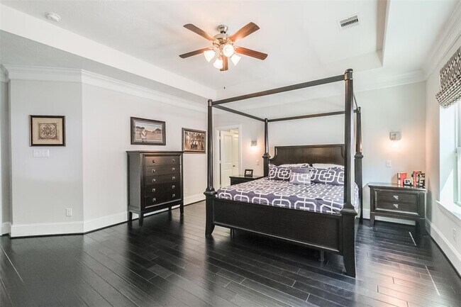 Building Photo - 3602 Rosalie Park Ct