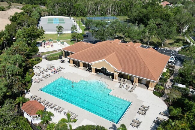 Building Photo - 9801 Foxhall Way