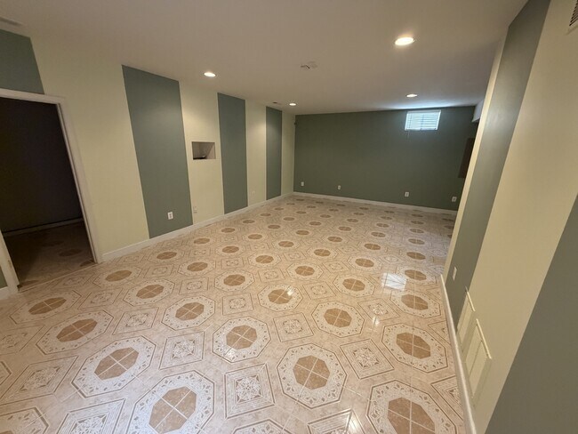 Building Photo - 3921 Braveheart Cir