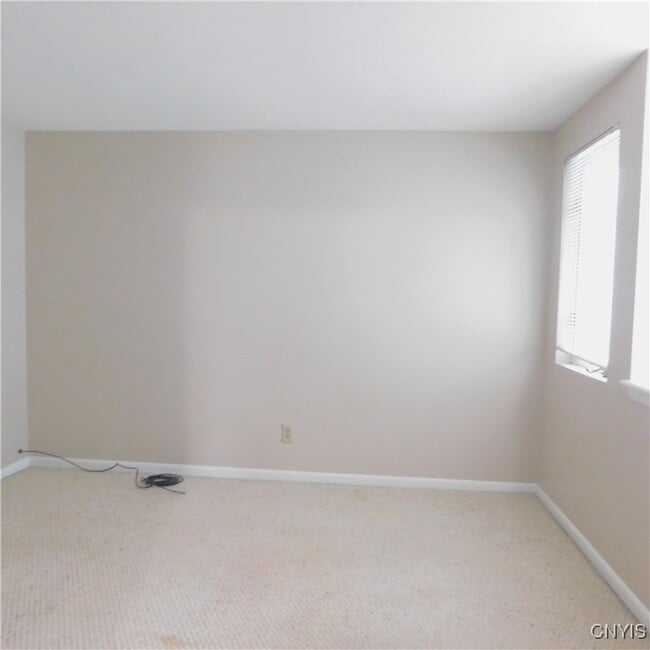 Building Photo - 8525 Sextant Dr