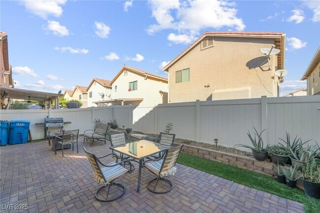 Building Photo - 6496 Chettle House Ln