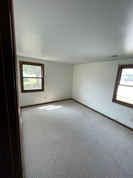 Building Photo - 1365 Pierce Ave