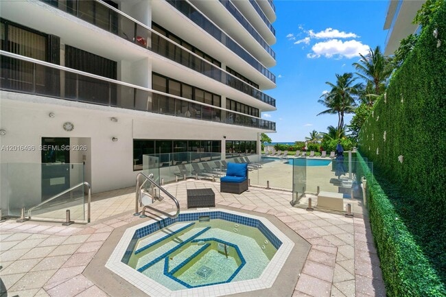 Building Photo - 9455 Collins Ave