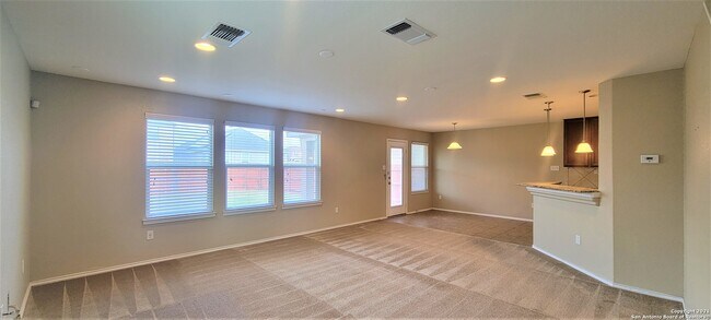 Building Photo - 2037 Brandywine Dr