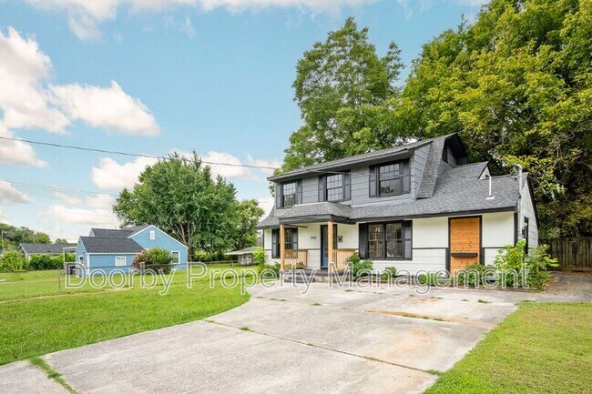 Building Photo - 5332 Oakdale Ave