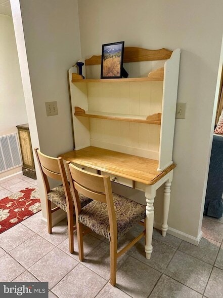 Building Photo - 11 Stonewall Ct