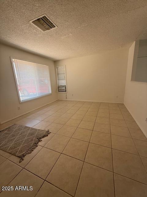 Building Photo - 1131 W Ross Ave