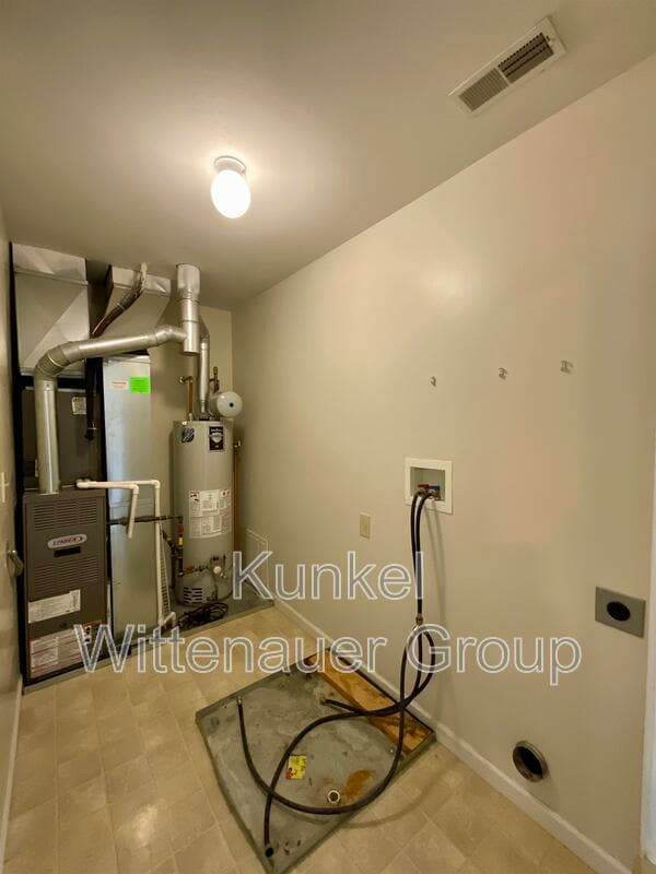 Building Photo - 2037 Celebration Park Cir
