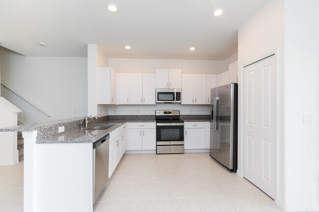 Building Photo - 32011 Powderpuff Mimosa Dr