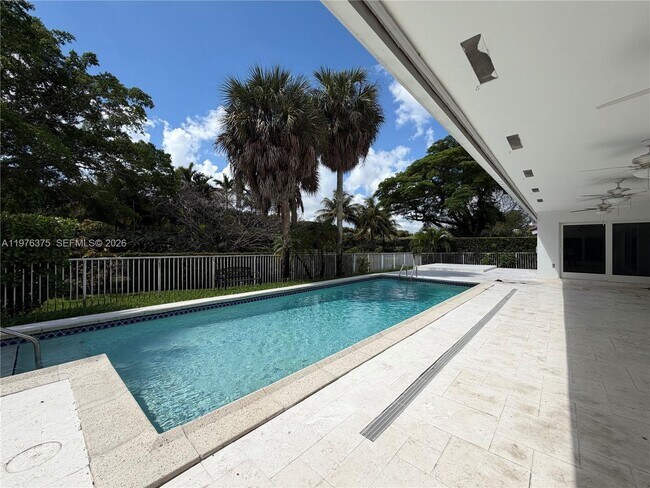 Building Photo - 4934 NW 94th Doral Pl