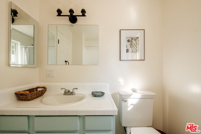 Building Photo - 800 N Topanga Canyon Blvd