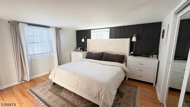 Building Photo - 19 Hazlett St