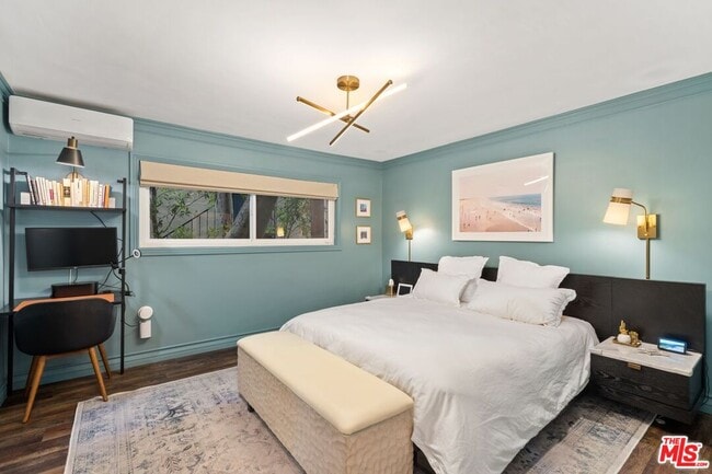 Building Photo - 960 Larrabee St