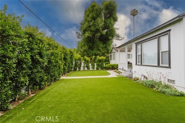 Building Photo - 6438 Lindley Ave