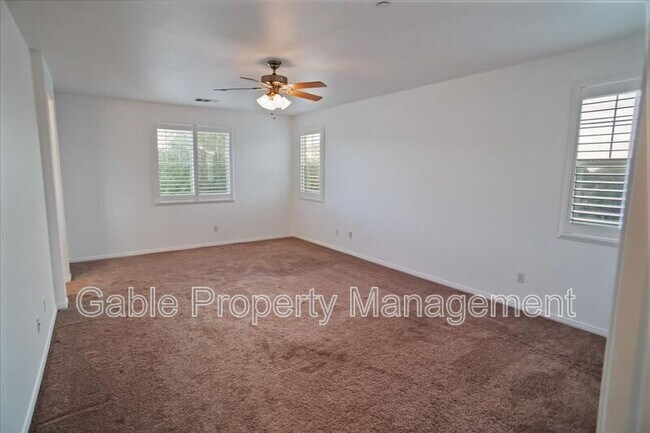 Building Photo - 26631 Millhouse Dr