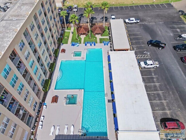 Building Photo - 130 Padre Blvd