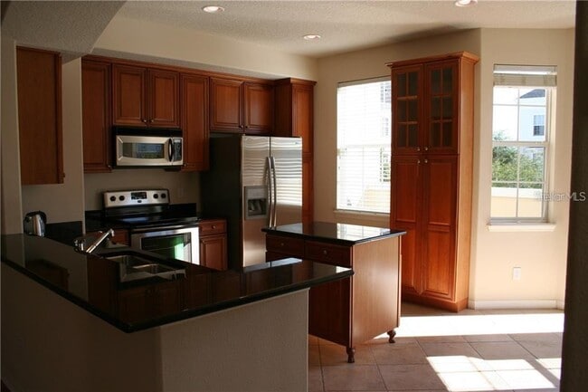 Building Photo - 1438 Chatfield Pl