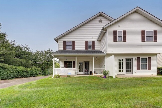 Building Photo - 1369 S Stella Dr