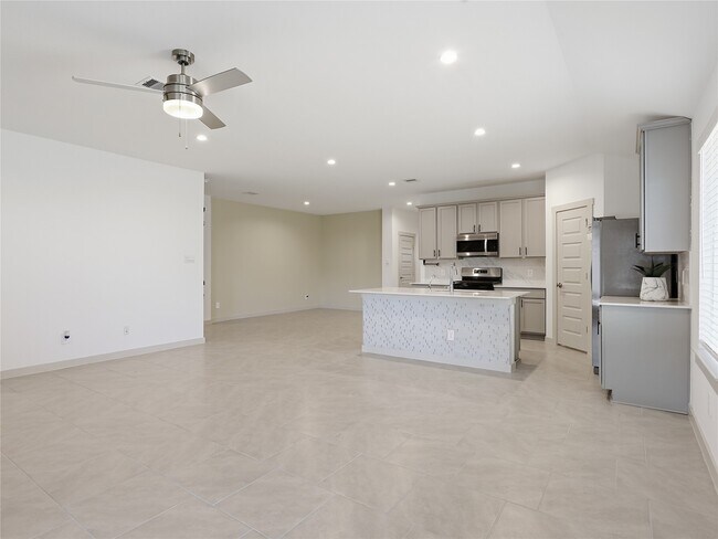 Building Photo - 29903 Violet sky Wy