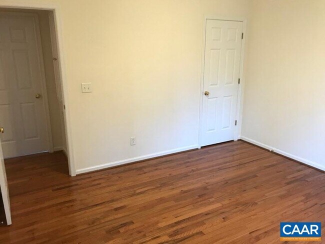 Building Photo - 252 Snapdragon Rd