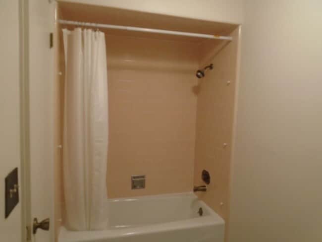Building Photo - GATED COMMUNITY !!! MOVE IN SPECIAL!! $299...