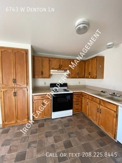 Building Photo - 6743 W Denton Ln