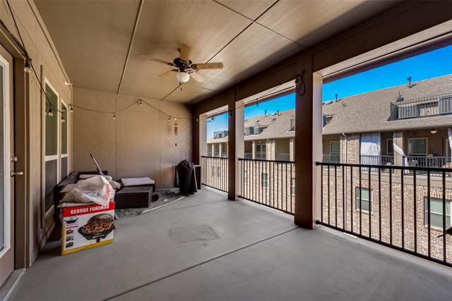 Building Photo - 2405 Siskiyou St